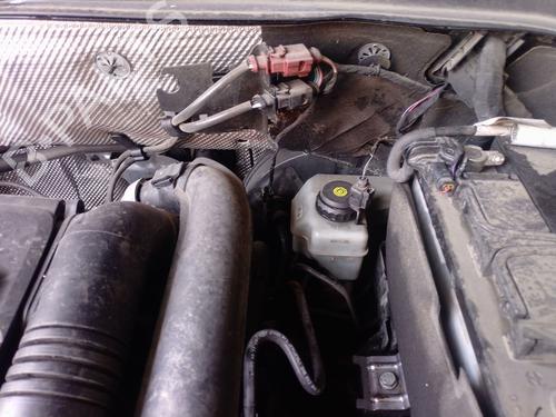 brake-master-cylinder-audi-q3-8ub-8ug-2011-2012-2013-2014-2015-2016-2017-2018-2019-2020-36995384 main image