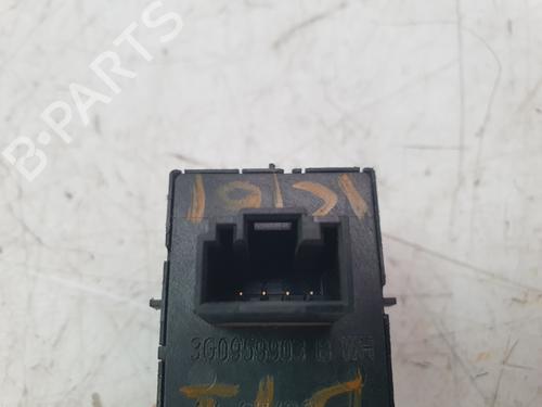 Switch CUPRA FORMENTOR (KM7, KMP)  | BP29712390I30 