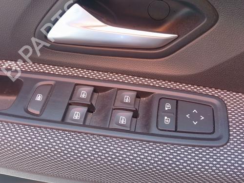 Used Left front window switch Left front window switch DACIA SANDERO III 1.0 TCe 90 (91 hp) 39667624 39667624