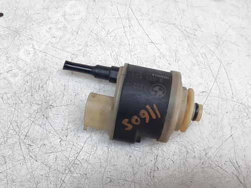 Used Fuel pump BMW 3 (F30, F80) 318 d (143 hp) 19145176