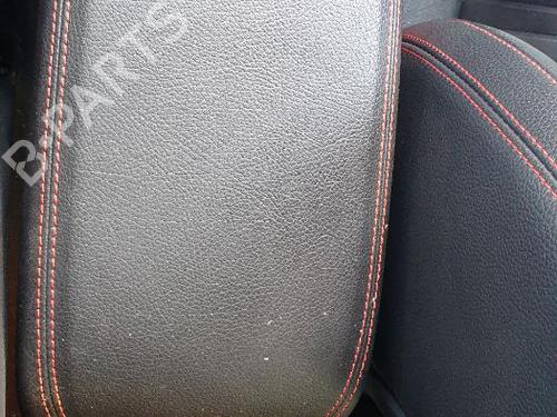 Used Armrest / Center console MERCEDES-BENZ CLA Coupe (C117) CLA 200 CDI / d (117.308) (136 hp) 21132251