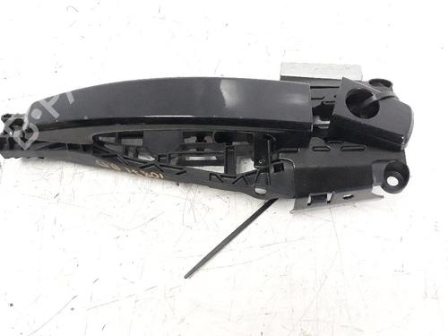Used Front left exterior door handle OPEL ASTRA J (P10) 1.7 CDTI (68) (110 hp) 11018676