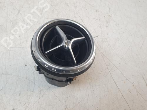 Used Air vent MERCEDES-BENZ GLA-CLASS (X156) GLA 200 CDI / d (156.908) (136 hp) 29506643