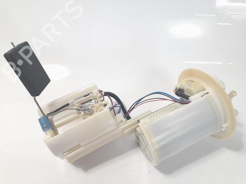 Used Fuel pump TOYOTA AURIS Estate (_E18_) 1.8 Hybrid (ZWE186_, ZWE186R, ZWE186H) (136 hp) 22649642