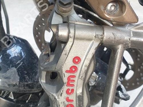 Used Right front brake caliper TRIUMPH MOTORCYCLES ROCKET Rocket 3 R (Y101) (167 hp) 26736212