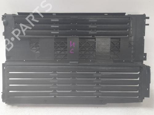 Used Air vent Air vent PEUGEOT 308 III (FB_, FH_, FP_, F3_, FM_) BlueHDi 130 (FBYHZL, FBYHZT) (131 hp) 34622644 34622644