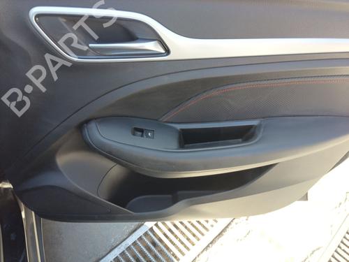 Used Right front window switch MG MG ZS SUV (AZS1) 1.5 VTi (106 hp) 29061424