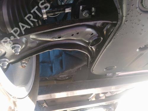 right-front-suspension-arm-seat-leon-kl1-klg-2019-39464710 main image