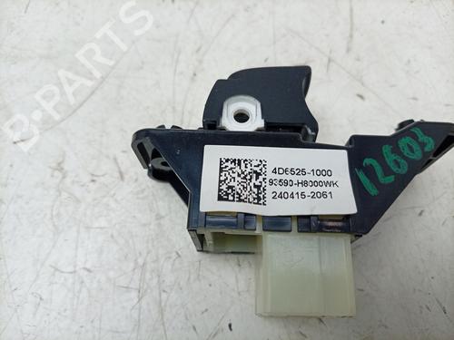 Right rear window switch KIA STONIC (YB) 1.0 T-GDi Eco-Dynamics+ | BP36837948I28 - Image 4