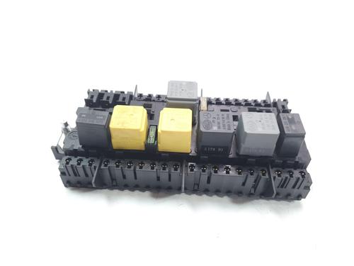 Fuse box MERCEDES-BENZ GLA-CLASS (X156) GLA 200 CDI / d (156.908) | BP26610981E1