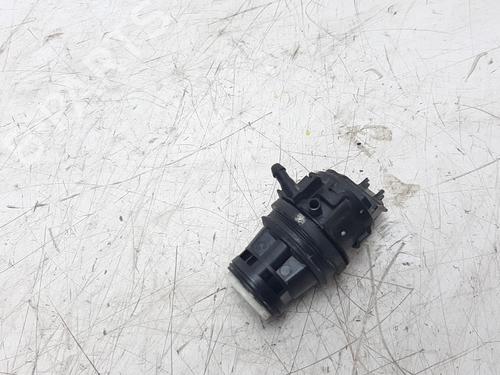 Washer pump TOYOTA RAV 4 II (_A2_)  | BP14201310E24 