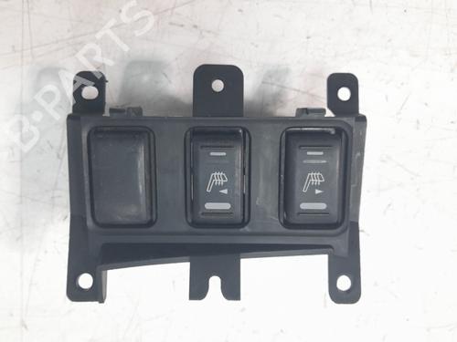 Used Switch NISSAN 350Z Roadster (Z33) 3.5 (AAZ33) (280 hp) 29145285