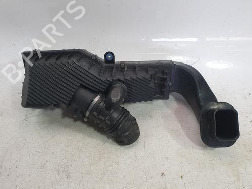 Used Air filter box Air filter box PORSCHE 911 Convertible (996) 3.4 Carrera 4 (301 hp) 36112029 36112029