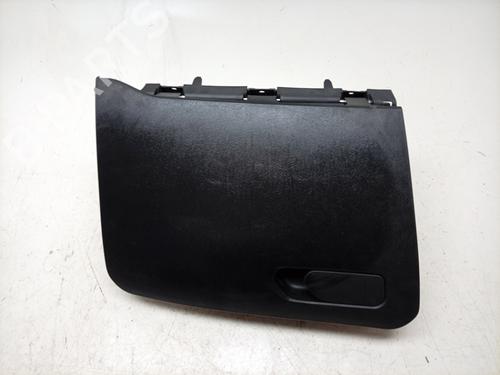 Used Glove box Glove box FIAT TIPO Estate (356_, 357_) 1.3 D (356WXH1A) (95 hp) 35895615 35895615