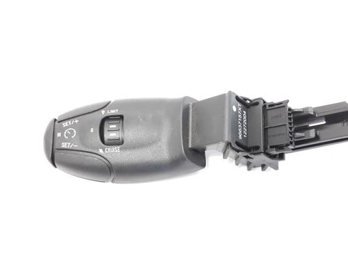 Used Steering wheel controls PEUGEOT 2008 I (CU_) [2013-2025]  8278522