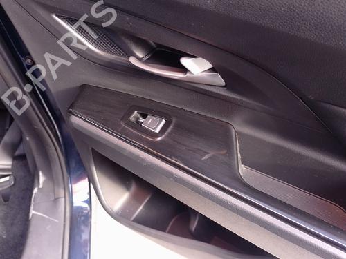 Comutador vidro trás direito SSANGYONG KORANDO (C300) 1.5 (150 hp) 31134366