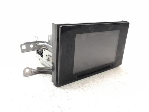 Used Radio TOYOTA AURIS (_E18_) 1.4 D-4D (NDE180_, NDE180R) (90 hp) 17759241