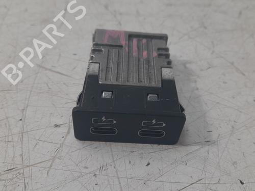 Used Electronic module BMW 1 (F40) 118 d (150 hp) 31585355