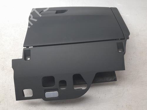 glove-box-audi-a4-b9-avant-8w5-8wd-2015-33843944 main image