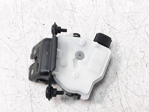 Tailgate lock TOYOTA COROLLA Hatchback (_E21_, _EA1_, _EH1_)  | BP16302882C101 