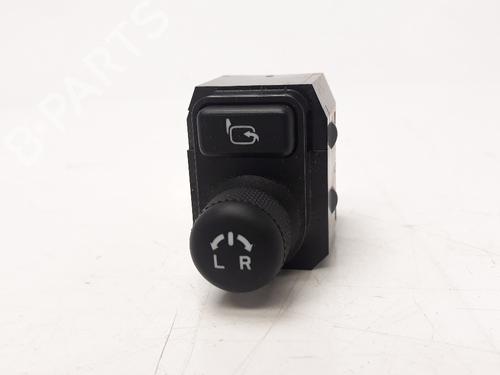 Used Mirror switch SUZUKI SX4 S-Cross (JY) 1.6 DDiS AllGrip (AKK 416D) (120 hp) 8929334