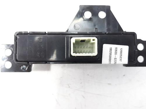 Switch HYUNDAI IONIQ (AE) 1.6 GDI Hybrid | BP8330440I30 