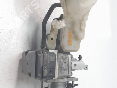 Used Brake master cylinder TOYOTA C-HR (_X1_) [2016-2025]  27514615