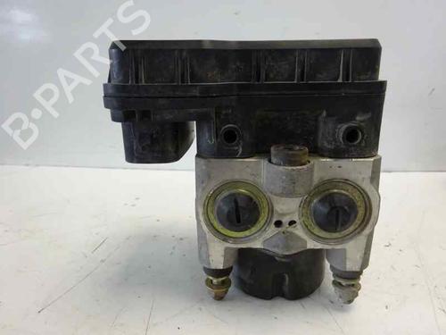 ABS Bremseaggregat TOYOTA RAV 4 II (_A2_) 2.0 4WD (ACA21, ACA20) (150 hp) 370723