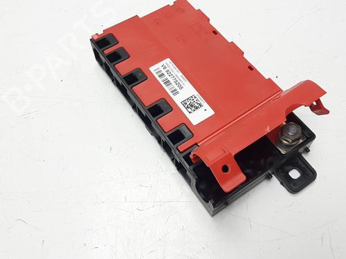 Used Fuse box BMW 4 Gran Coupe (F36) 420 d (190 hp) 8048275