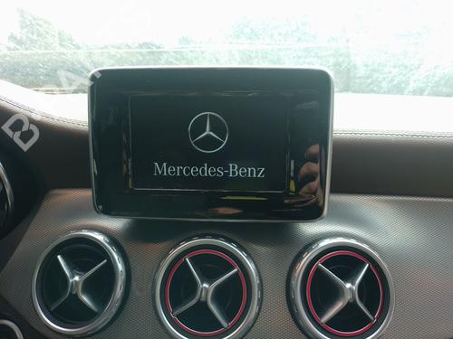 Used Display monitor Display monitor MERCEDES-BENZ GLA-CLASS (X156) GLA 200 CDI / d (156.908) (136 hp) 34193881 34193881