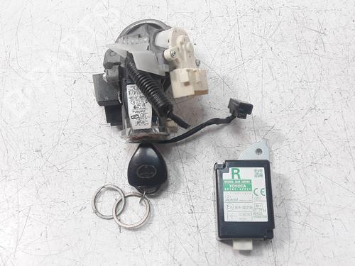Used Ignition barrel TOYOTA RAV 4 III (_A3_) [2005-2014]  11358144