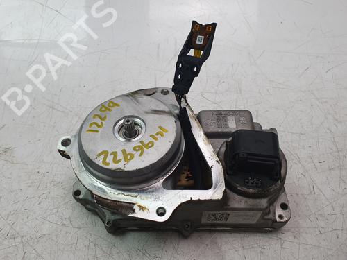 Used Steering pump BMW X2 (F39) sDrive 18 d (150 hp) 30743324