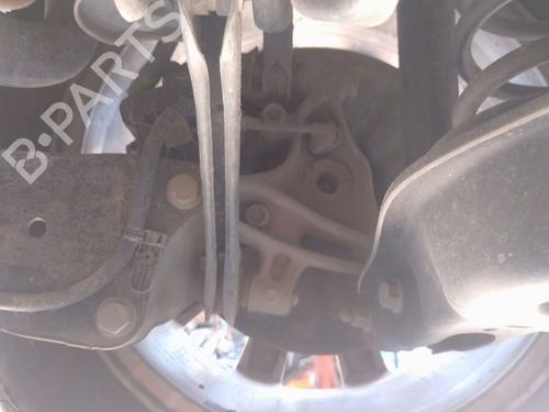 Used Right rear steering knuckle Right rear steering knuckle VW PASSAT B8 Variant (3G5, CB5) 2.0 TDI (190 hp) 36390647 36390647