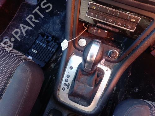 Used Gear lever Gear lever SEAT ALHAMBRA (710, 711) [2010-2022] 32747841 32747841