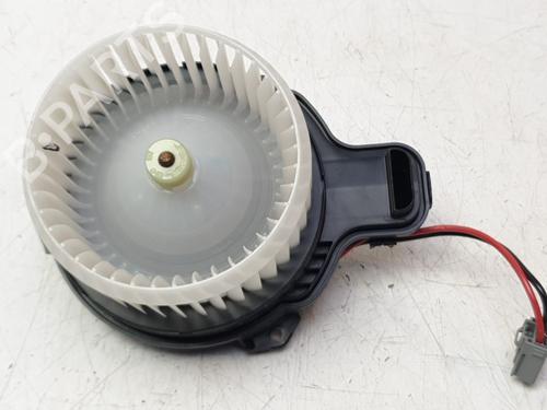 Used Heater blower motor Heater blower motor FORD KUGA III (DFK) 2.5 Duratec Plug-in-Hybrid (152 hp) 31094661 31094661