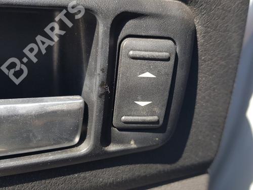 Used Left rear window switch Left rear window switch FORD KUGA I 2.0 TDCi 4x4 (140 hp) 10356513 10356513