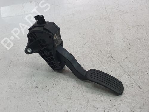 Used Pedal Pedal TOYOTA YARIS (_P21_, _PA1_, _PH1_) 1.5 (MXPA11) (125 hp) 32774479 32774479