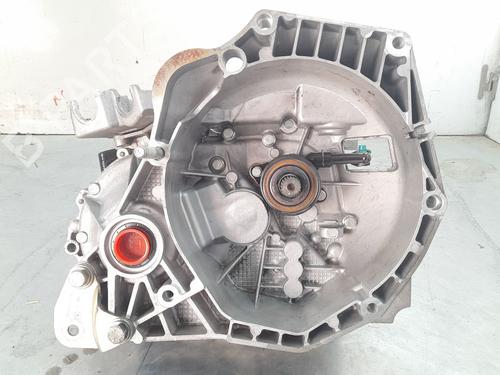 gearbox-fiat-tipo-estate-356_-357_-2016-35819604 main image