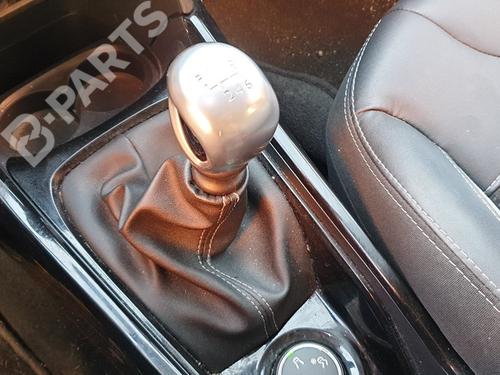 Used Manual gearbox selector Manual gearbox selector PEUGEOT 2008 I (CU_) 1.6 BlueHDi 120 (120 hp) 10736923 10736923