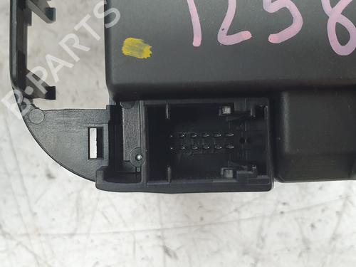 Switch BMW 3 (E90) 320 d | BP36390601I30 - Image 2