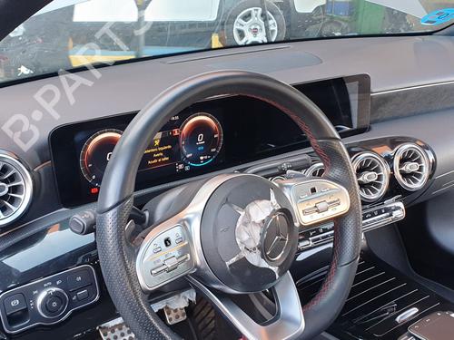 Used Dashboard MERCEDES-BENZ A-CLASS (W177) A 250 e (177.086) (218 hp) 22612617