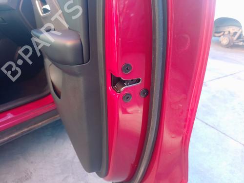 front-right-lock-mg-mg-zs-suv-azs1-2017-40453302 main image