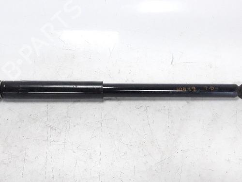 Used Right rear shock absorber SUZUKI VITARA (LY) 1.6 DDiS (APK 416D) (120 hp) 8658452