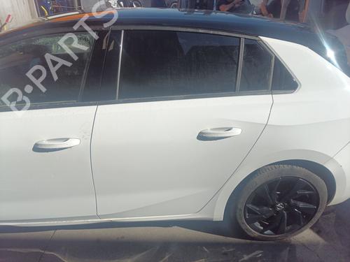 Dør venstre bak OPEL ASTRA L (OV5) 1.2 (FPHNSL, FPHNSR) (131 hp) 30002083
