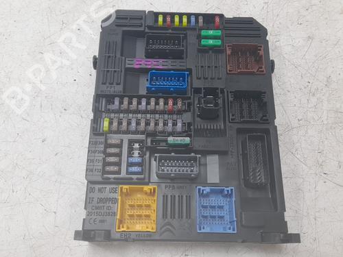 Used Fuse box Fuse box OPEL GRANDLAND / GRANDLAND X (A18, P1UO) 1.2 (75) (131 hp) 35807201 35807201