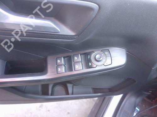 venstre-fortil-elrude-kontakt-ford-kuga-iii-dfk-2019-34004750 main image