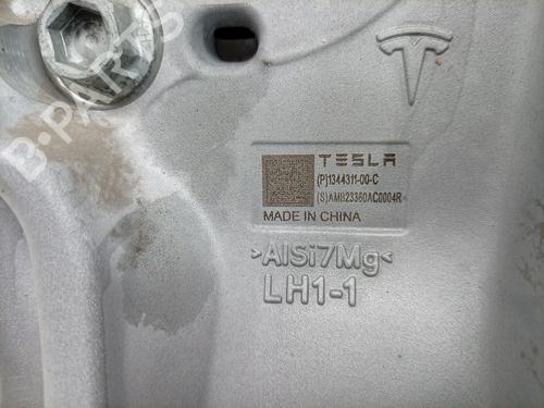 Left front steering knuckle TESLA MODEL 3 (5YJ3) EV | BP24987386M25 - Image 2