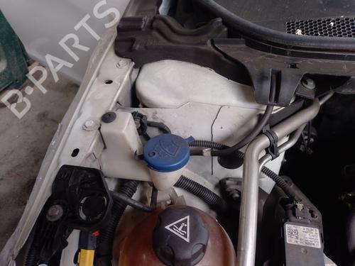 Used Windscreen washer tank Windscreen washer tank 37464760 37464760