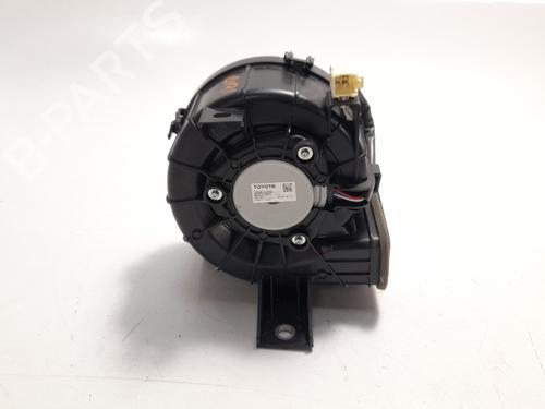 Heater blower motor TOYOTA YARIS (_P13_) 1.5 Hybrid (NHP130_, NHP130) | BP14196804M62