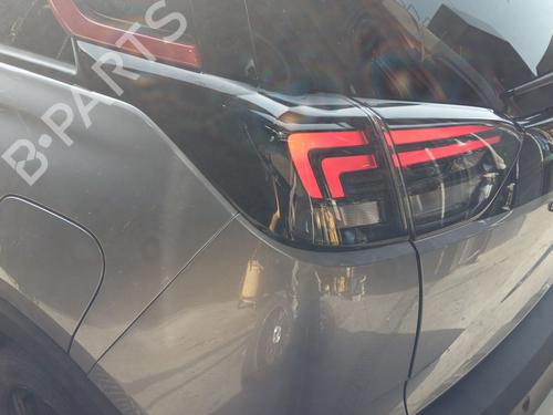 Used Left taillight OPEL CROSSLAND X / CROSSLAND (P17, P2QO) 1.2 (75) (110 hp) 28209371